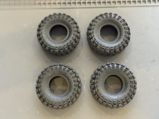 INJORA Swamp Stomper 1.0" Tires